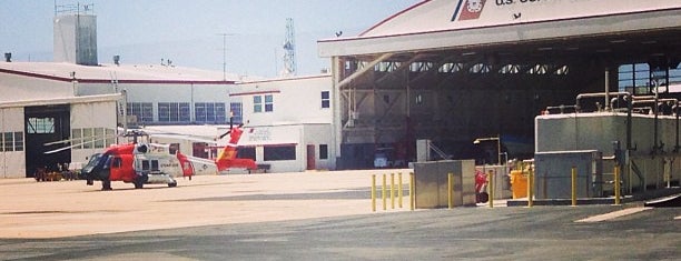 US Coast Guard Sector San Diego is one of Lieux qui ont plu à Corey.