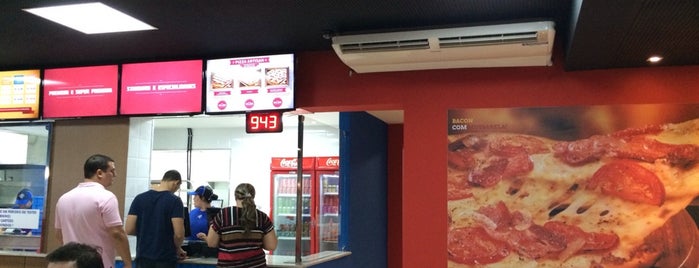 Domino's Pizza is one of Onde comer em Natal.