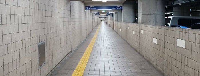 八王子駅北口地下駐車場 is one of 駐車場.