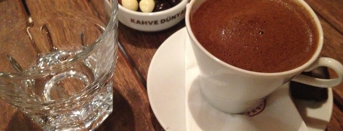 Kahve Dünyası is one of meqan's.