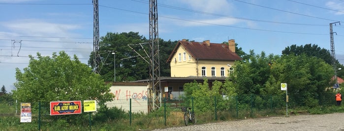 Bahnhof Wünsdorf-Waldstadt is one of Locais salvos de Torsten.