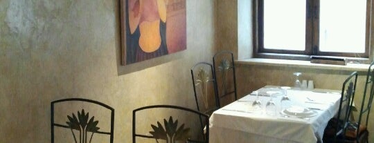 Dubb Indian Restaurant is one of Posti che sono piaciuti a Atif.