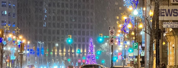 Downtown Winnipeg is one of Winnipeg to-do list.