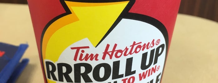 Tim Hortons is one of Jessさんのお気に入りスポット.