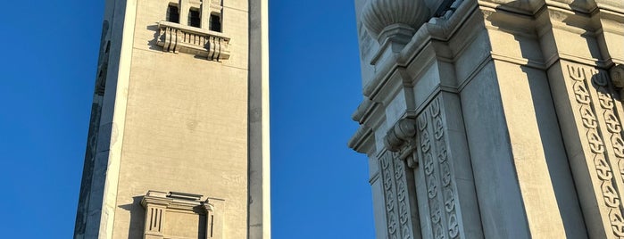 Tour de l'Horloge / Clock Tower is one of Montreal.