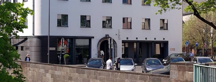 Hotel Cristall is one of Köln.