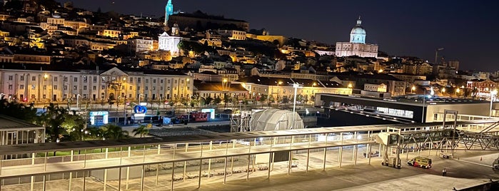 Terminal de Cruzeiros de Lisboa is one of Lugares favoritos de Ruslan.