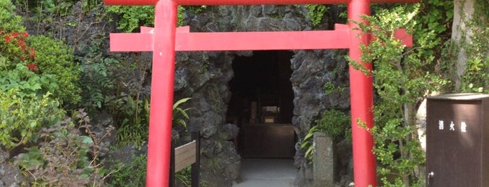 Benten-kutsu Cave is one of 横浜・鎌倉.