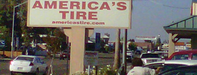 America's Tire is one of Kelsey'in Beğendiği Mekanlar.