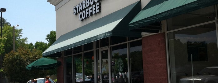Starbucks is one of Orte, die Shawn Ryan gefallen.