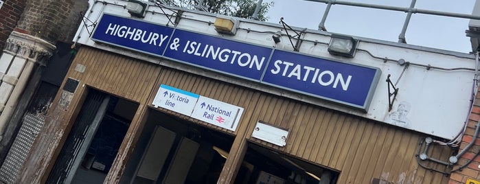 Highbury & Islington London Underground Station is one of Tube stations I've been to.
