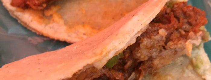 Tacos de Mixiote Estilo Hidalgo is one of Nallelyさんのお気に入りスポット.