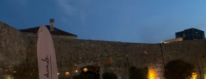 El Mundo is one of Budva 🇲🇪.