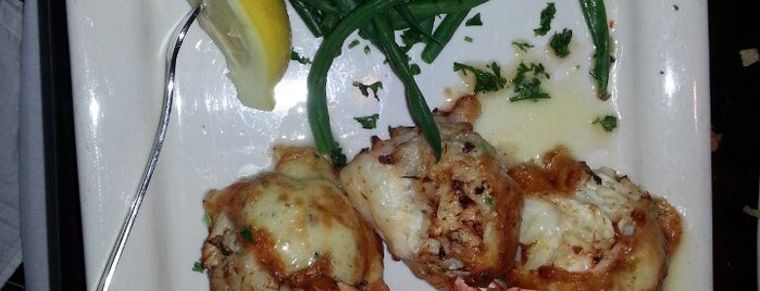 Pappadeaux Seafood Kitchen is one of Posti che sono piaciuti a John.
