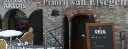 Priorij Van Elsegem is one of Tempat yang Disimpan Ingmar 'Iggy'.