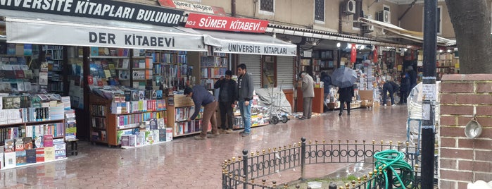 Sahaflar Çarşısı is one of Mehmet 님이 좋아한 장소.