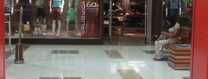 VR Menswear is one of Shopping Plaza Casa Forte - Recife.