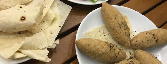 Avşaroglu İçli Köfte is one of Anadolu'nun denenmesi gereken en özel lezzetleri.