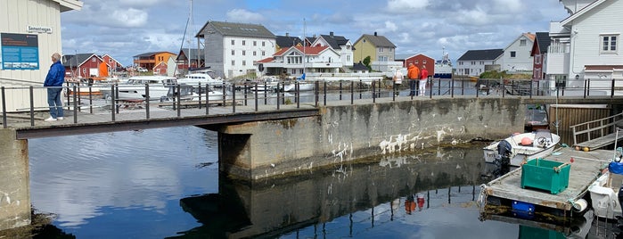 Veidholmen is one of Møre og Romsdal.