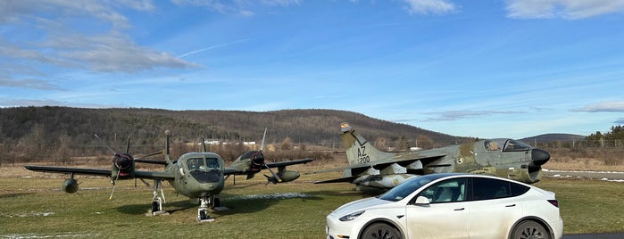 Wings of Eagles Discovery Center is one of Aerospace Museums.