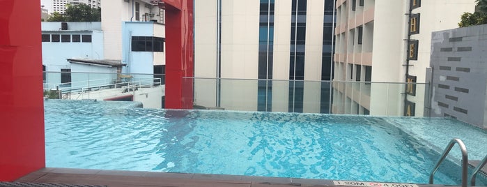 Swimming Pool is one of Lugares favoritos de Won-Kyung.