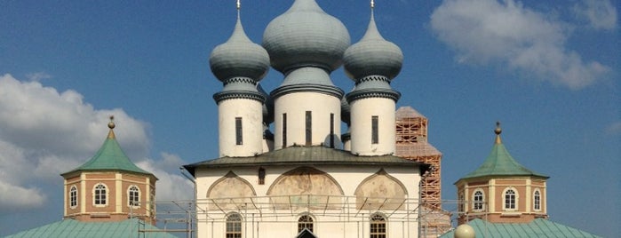 Успенский собор is one of 💃🏻 : понравившиеся места.