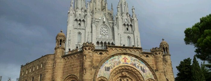Muntanya de Tibidabo is one of Barcelona.