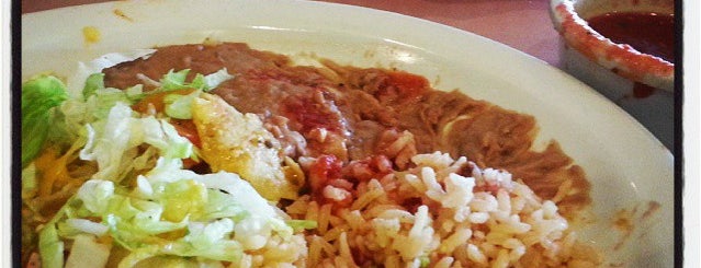 El Parral Mexican Food is one of Tempat yang Disukai Chad.