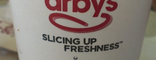Arby's is one of Lugares favoritos de Robin.
