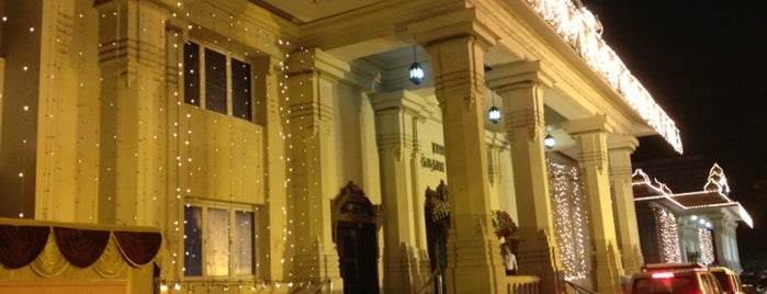 Raja Muttiah Hall is one of Lugares favoritos de Deepak.