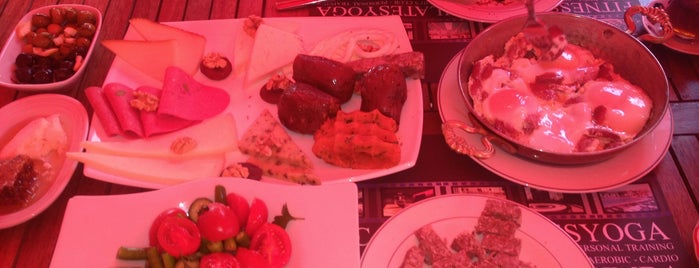 Gurme Bahçeşehir is one of To-eat list Istanbul.