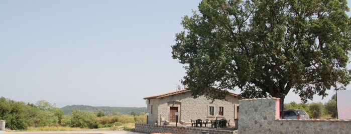 Le Querce is one of To-Do in Italy.