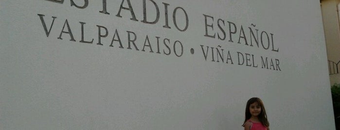 Estadio Español de Valparaíso is one of Tempat yang Disukai Antonio.