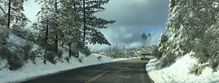 san gabriel mountains is one of Cool things to see and do in Los Angeles.