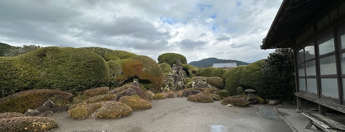 平山克己邸庭園 is one of 指宿.