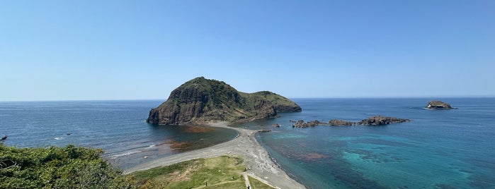 ニツ亀島 is one of 佐渡.