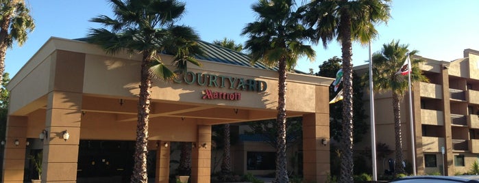 Courtyard by Marriott Fairfield Napa Valley Area is one of Orte, die Eve gefallen.