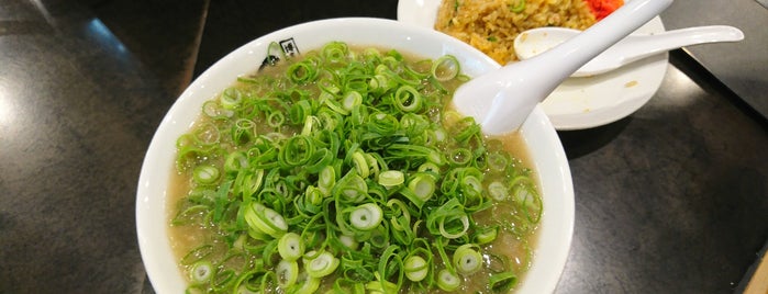 風び 中洲川端店 is one of ラーメン4.