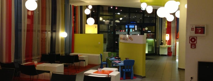 ibis Styles Hotel Aachen City is one of Lugares guardados de Amby.