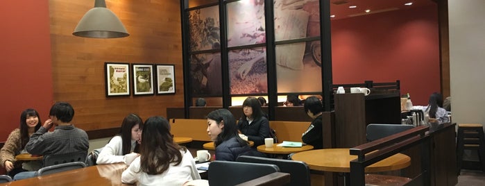 Starbucks is one of All-time favorites in Japan.
