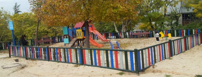 Parque Infantil Payaso Fofó is one of Parques Infantiles en Vallecas.