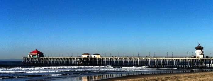 Huntington Beach Pier is one of I  2 TRAVEL!! The PACIFIC COAST✈.