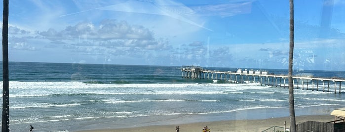 Caroline's Seaside Cafe is one of La Jolla.