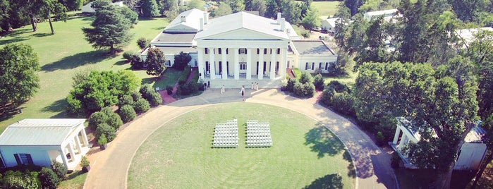 The Berry Hill Resort & Conference Center is one of Lieux qui ont plu à Brett.