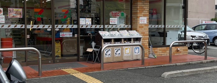 セブンイレブン 大阪大桐2丁目店 is one of コンビニ.