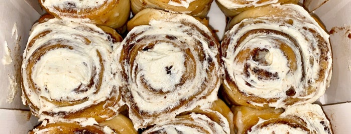 Cinnabon is one of Agu’s Liked Places.