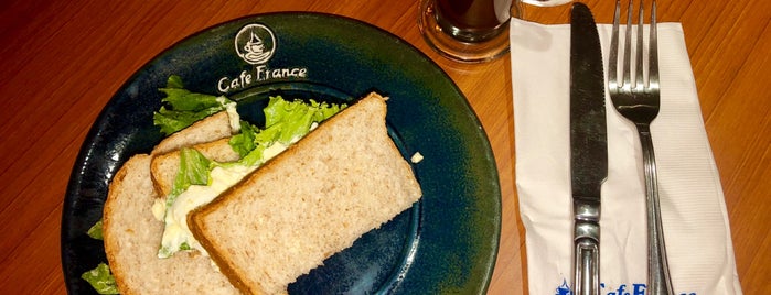 CafeFrance is one of No Power Bank, No Problem.