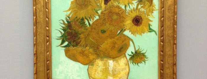 Neue Pinakothek is one of Sunflowers.