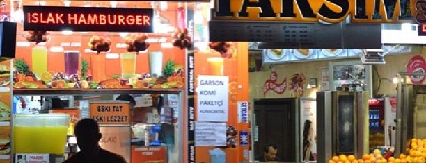Taksim Hamburger is one of Tempat yang Disukai Emre.