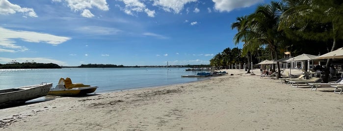 Boca Chica is one of Santo Domingo.